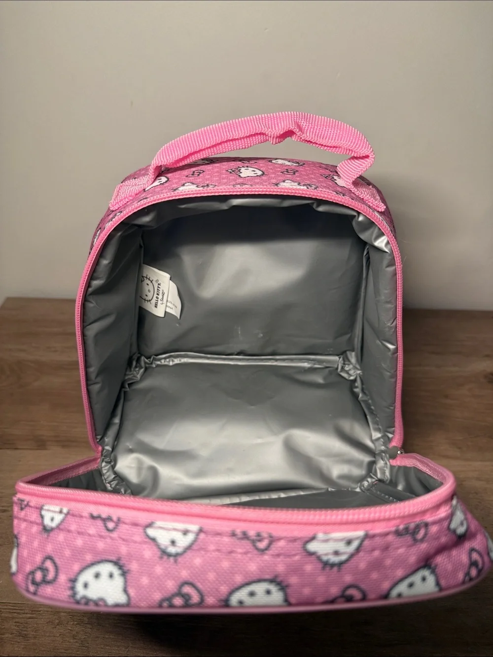 Hello Kitty Sanrio Pink White Face Dual Compartment Insulated Lunch Tote Kids